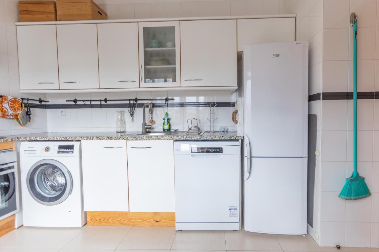 Spacious Beach Flat In Costa Caparica By Soulplaces Costa da Caparica Bagian luar foto